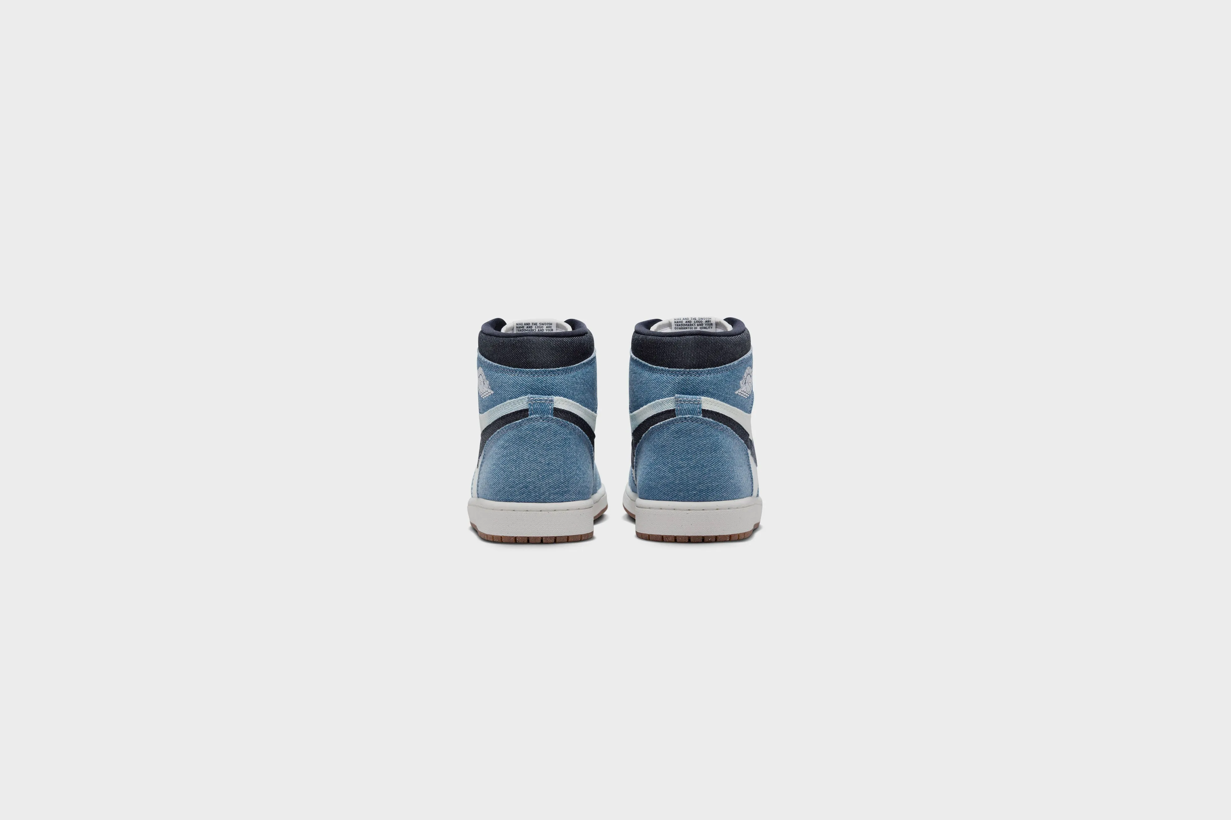 Air Jordan 1 Retro High OG (Summit White/Obsidian)