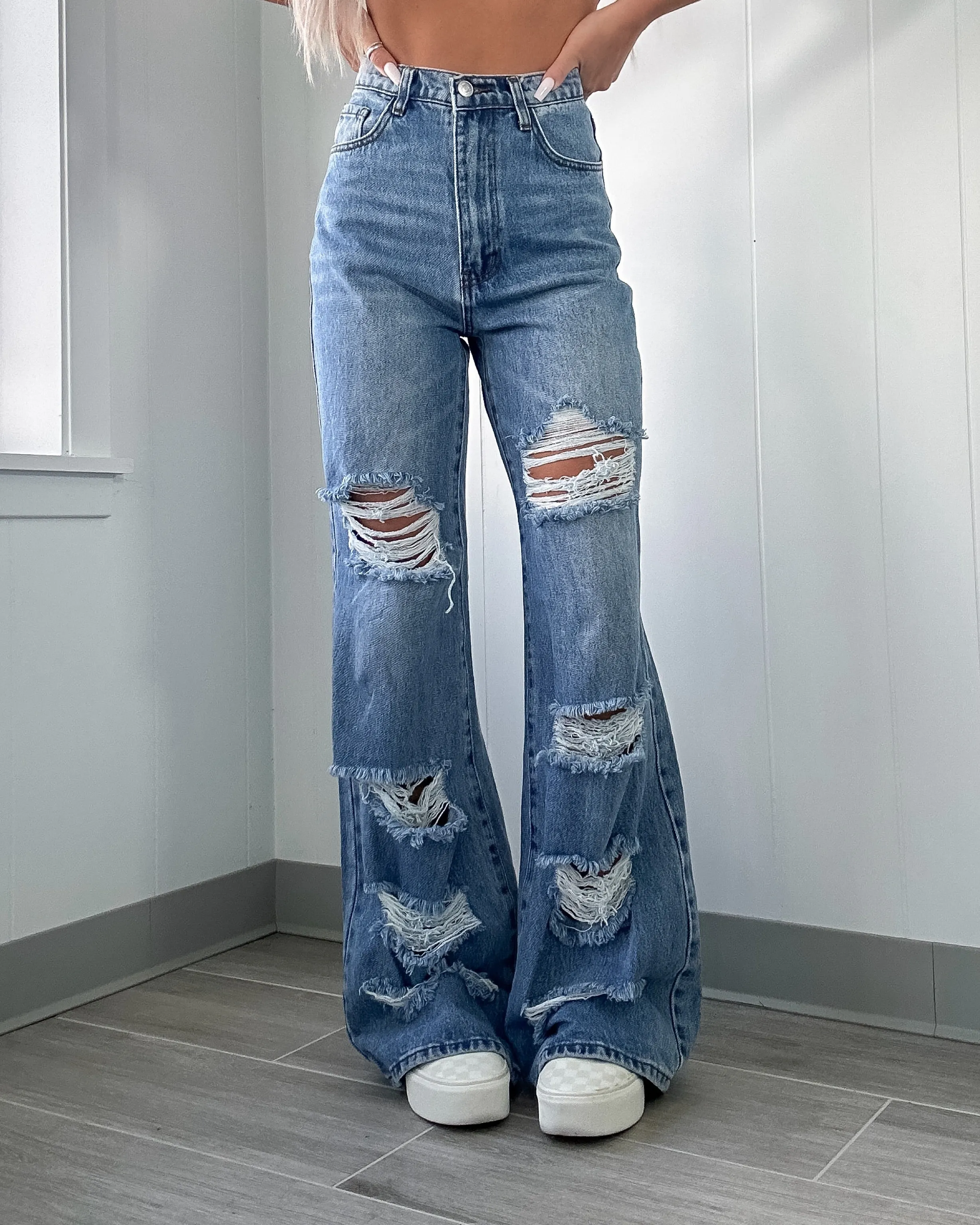 Tilly Distressed Wide Leg Jeans